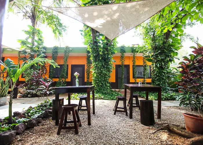 Hotel Secret Garden 3*