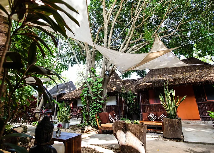 Hotel Secret Garden 3*